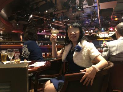 ダイヤモンダイヤモンド プリンセスのクルーズ旅10  船長主催のパーティーは飲み放題と香港