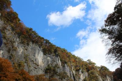 錦秋のみちのく紅葉巡り（３日目～最終日）猊鼻渓舟下り、陸羽東線、佐勘泊まり、仙山線。