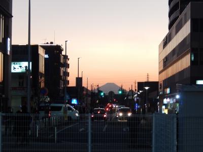 上福岡駅から素晴らしい影富士が見られました