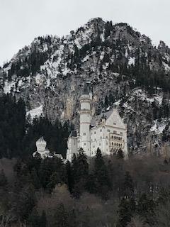 おとぎの城 ノイシュバンシュタイン城に行ってきました(ドイツ3日目)