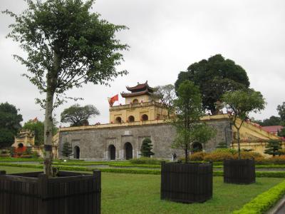 ハノイ＆ハロン湾4日間（３）タンロン王城遺跡