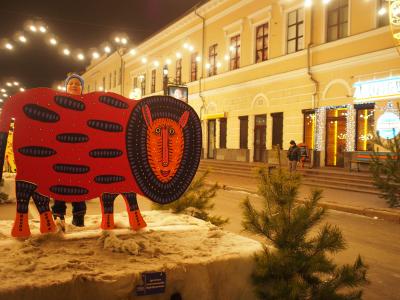 ウクライナのクリスマスマーケット。オペラ座舞台裏ツアー。スーパーでお買い物。day1-2