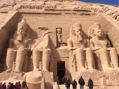 わくわく！「感動のエジプトナイル川ツアー8日間」4日目　往復6時間かけてアブ・シンベル神殿へ