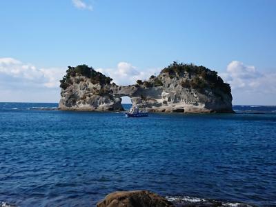 円月島～番所山公園からの海の透明度が素晴らしい♪高級魚クエ鍋に舌鼓を打つ！