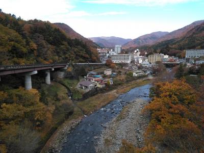 塩原温泉峡の紅葉・滝・橋めぐり