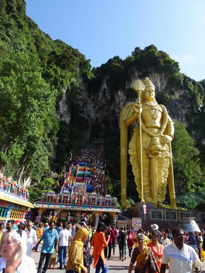 初マレーシア・クアラルンプール　弾丸2泊3日　《ヒンドゥー教の奇祭と呼ばれるお祭り「タイプーサム」前日にバトゥ洞窟へ》