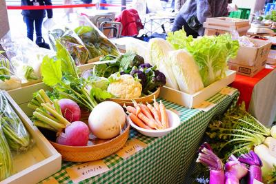 名古屋のナナちゃんストリートでオーガニック野菜