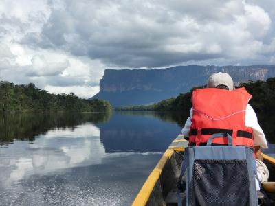 ベネズエラ いきなりのボートツアー (Angel Falls Boat Tour, Parque Nacional Canaima, Venezuela)