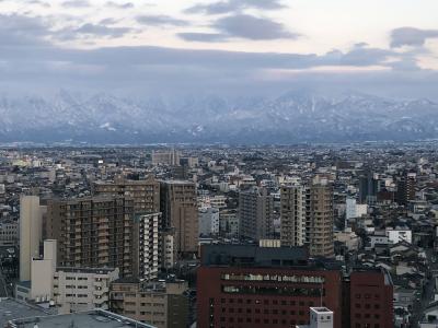 立山連峰のふもと、富山市(1)