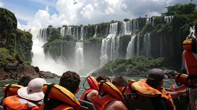南米三大絶景ツアー７日目：アルゼンチン側イグアスで滝修行！