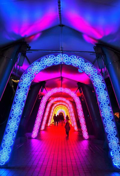 東京ドームシティ　冬季イルミネーション-a　☆万華鏡の道・クリスタルアベニューなど