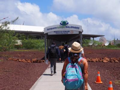 ガラパゴス旅その1 北京→成田→ヒューストン→キト→ガラパゴス!