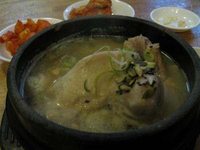 “土俗村参鶏湯”　ソウル三大参鶏湯を食す旅