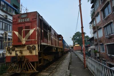 ハノイから列車で行くハロン湾・ベトナム北部マイナー路線の旅