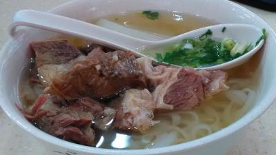 深セン、広州、香港 ３