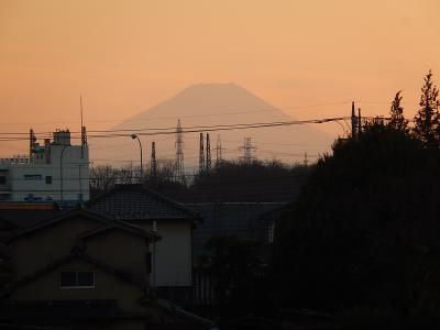 3月9日に見られた影富士