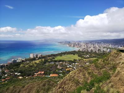 介護を離れてハワイ家族旅行　①　ダイヤモンドヘッド登山とウルフギャング