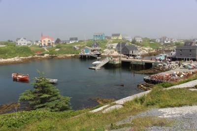 カナダ東部５州、ドライブ旅行２０１８　Day10-5（4億年以上前の花崗岩の上にある漁村　Peggy's Cove）