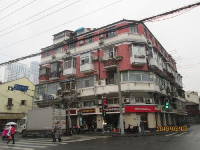 上海の寧浦路・紙片楼・薄い建物