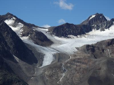 オーストリア・セルデン＆ドイツ・ニュルンベルクとミュンヘンの旅【６】　氷河を眺めながら山上ハイキング