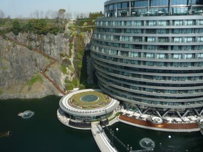 上海最新情報② 建物と万博跡地