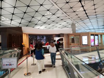 6万円のおてごろビジネスクラス☆香港航空ビジネスクラスで行く、香港経由台北