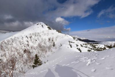 3月の南アルプス・烏帽子岳　雪山登山（三伏峠冬季小屋泊）