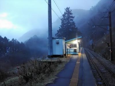 駅の中に、温泉・レストラン・そして今夜の宿「龍泉閣」がある平岡駅へ行く前に！本日最後の秘境駅へ☆飯田線７つの秘境駅めぐり③（金野駅編）