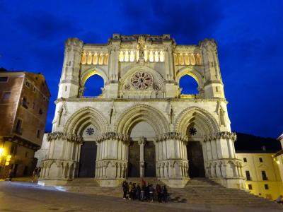 1806スペイン～クエンカの自然の景観と建造物のコントラスト