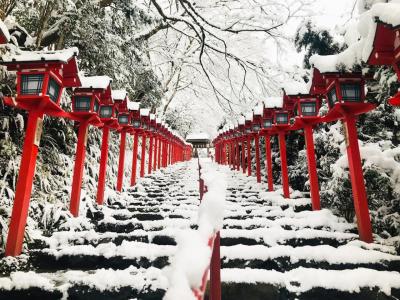 年末雪の京都