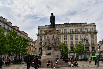 ポルトガル旅行－９：リスボン（旅行者でごったがえす）