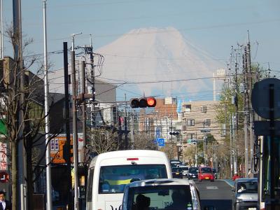 上福岡駅から見られた富士山