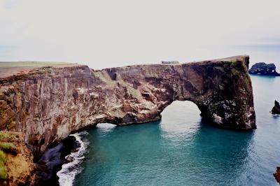 雄大な滝、氷河＆癒される温泉も　2002年7月アイスランドの旅①（南部海岸とラングヨークルト氷河）　