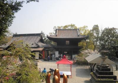 松山一泊二日旅行　一日目（石手寺・子規記念博物館・道後温泉）