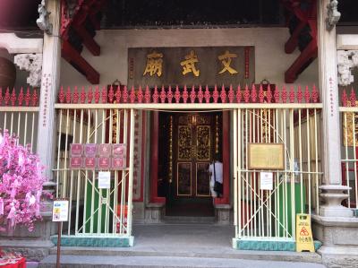 香港：YUMCHAでランチ～文武廟～キャットストリート～3rdSpace～エレメンツからバス