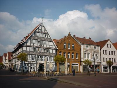 ドイツ木組みの家を訪ねて 町から町へ オスナブリュック・ミンデン・シュタットハーゲン