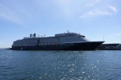 豪華客船　Westerdam & Queen Elizabeth 