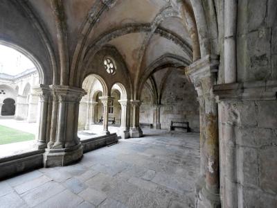 2019.2ポルトガル一人旅7-旧カテドラル，Cafe Nicola，レストラン A Cozinha dea Maria