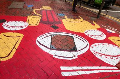 香港★新しいウォールアートと地面アートを探しに　灣仔さんぽ　～＃ddHK 設計＃香港地～