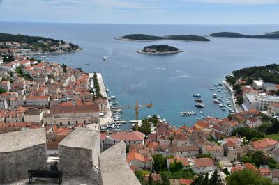 クロアチア旅行－４：フヴァル（１日ががりです）