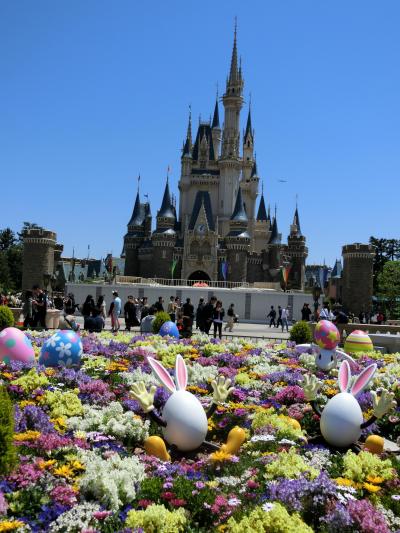 ５月８日、イースターのディズニーランド。