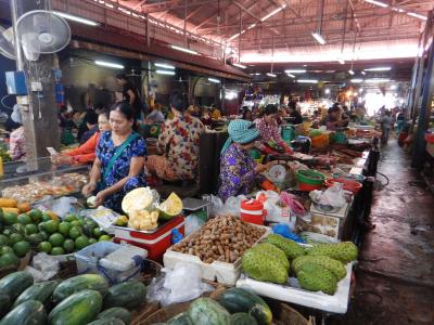 カンボジア遺跡巡りの旅、オールドマーケットと街歩き（４日目）