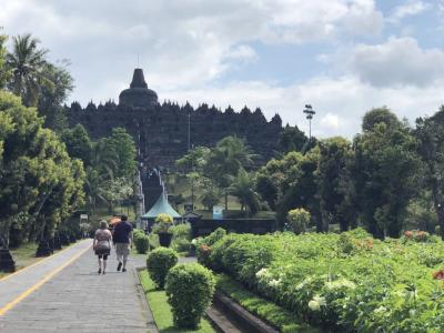 天国の島・カリムンジャワを目指して！【１】～先ずは、ジョグジャカルタ・ボルブドゥール遺跡
