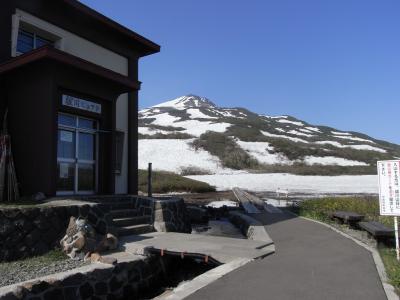 東北の名山・鳥海山は遠かった　　暑さに負けて七ツ釜避難小屋で撤退