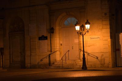 冬のPARIS　どんより空でも… 寒くても…