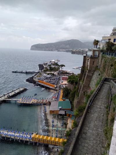 2019MAY･イタリア･ポジターノ(バス）⇒ソレント（列車）⇒ナポリ・ソレントの街で豪華エクセルシオールホテルを見学！