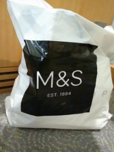 ★ロンドン１人旅☆(M&amp;S)