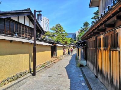 金沢の旅（最終目：金沢観光と金箔張り体験）