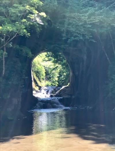 初夏の千葉ドライブ。 その3──「亀岩の洞窟」