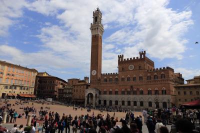 歴史と食を楽しむ旅　～イタリア周遊８日間～　③シエナ